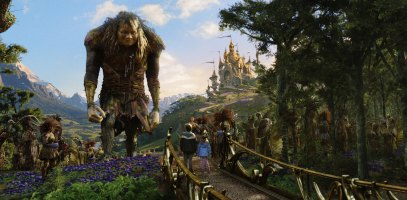 Giants, palaces, and an impressive landscape: this is Terabithia.