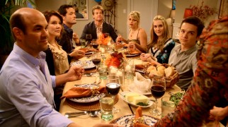 Fulfilling her not so secret desire, Jules gets to host a big Thanksgiving dinner in "Here Comes My Girl."