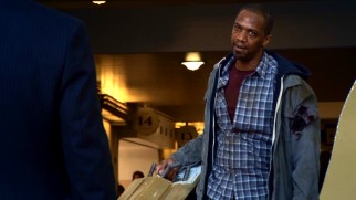 The pilot episode sees unemployed Mike Peterson (J. August Richards) wanting to keep a low profile.