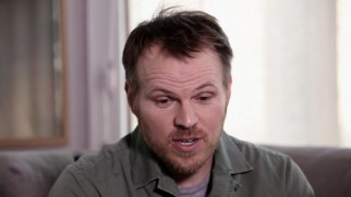 Director Marc Webb discusses the film's music and deleted scenes, but is strangely a no-show on the feature audio commentary.