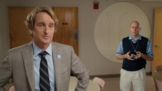 TV weatherman Steve Dallas (Owen Wilson) arrives to work late and often high, but does his job well nonetheless.