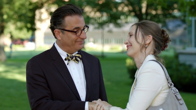 George Hartman (Andy Garcia) and Edith Martin (Vera Farmiga) meet and bond on their respective teenagers' visit to Middleton College in "At Middleton."