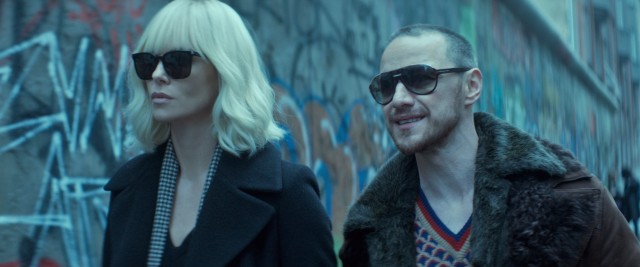 In "Atomic Blonde", MI6 agent Lorraine Broughton (Charlize Theron) teams up with short-haired agent of the British crown David Percival (James McAvoy) in West Berlin in the fall of 1989.