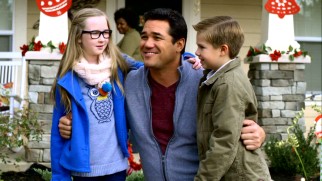 Hey kids, did you know that before you were born, I was playing Superman on ABC?