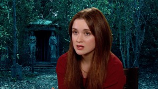 Alice Englert gets to speak in the New Zealand accent she mostly keeps hidden in the film in making-of shorts and the TV spot "Pedigree."