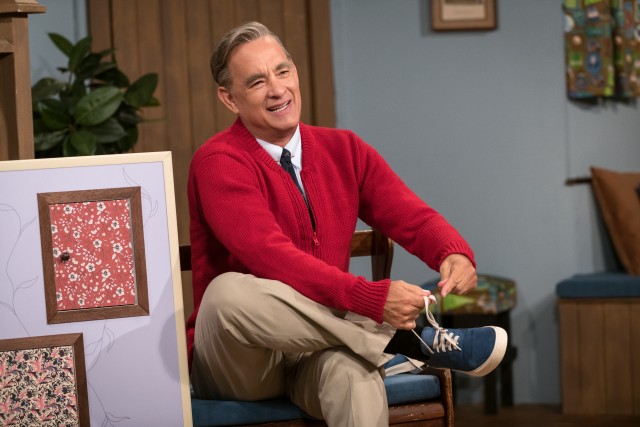 Tom Hanks plays Mr. Rogers in "A Beautiful Day in the Neighborhood."