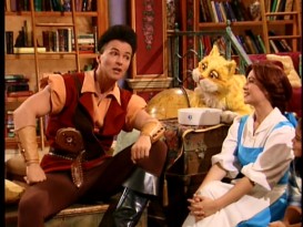 Hai, Kitty! Hai, Belle! Egomaniacal Gaston (Wolf Bauer) needs to learn "What's Inside Counts" in this "Sing Me a Story" episode.