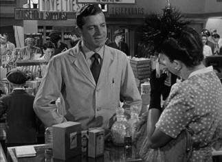 Lacking any desirable job skills, Fred Derry (Dana Andrews) makes the move from the Air Force to pharmacy perfume counter.