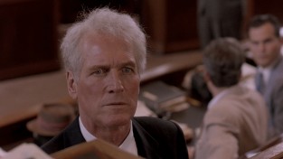 Governor Earl Long (Paul Newman) objects to racial inequality.