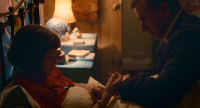 In "Broken", the Cunninghams (Eloise Laurence and Tim Roth) are a family of love and type 1 diabetes.