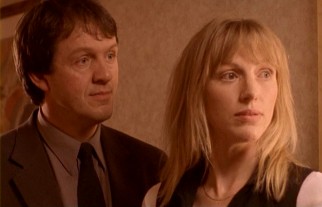 Jimmy Griffin (Kevin Whately) is suspicious of Angelika Broeder (Johanna ter Steege), the Dutch attorney with whom he responds to ransom demands.