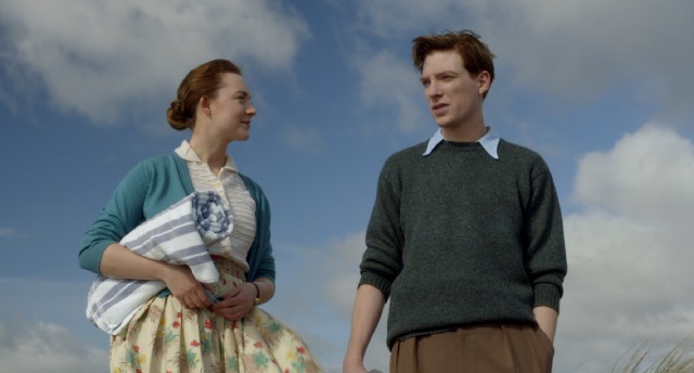 A return to Ireland gives Ellis (Saoirse Ronan) a worthwhile job and a suitable love interest (Domhnall Gleeson).
