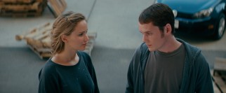 An unlikely romance develops between secretly artistic cheerleader/valedictorian Norah (Jennifer Lawrence) and Walter's scheming teenaged son Porter (Anton Yelchin).