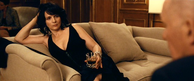 "Clouds of Sils Maria" stars Juliette Binoche as Maria Enders, an accomplished actress facing middle age.