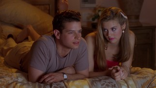 Christian (Justin Walker) seems more interested in "Sparaticus" than in Cher (Alicia Silverstone).