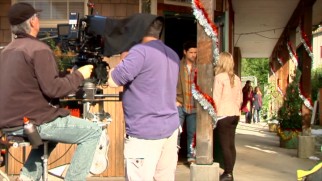 An untitled making-of featurette takes us behind the scenes of the holiday classic "Coming Home for Christmas."