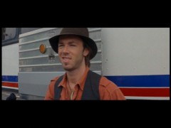 Frankie gets off a bus in one of the disc's deleted scenes.