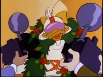 Gizmoduck becomes an instant celebrity to the horror of Darkwing.