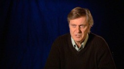Lasse Hallstrm overlooks the fact that he's gone from directing ABBA to directing the star of the ABBA musical movie in his brief "Conversation."