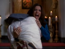 This sanctuary showdown gets the most attention in "Cherry-Picked", a collection of Marc Cherry's favorite (fullscreen) scenes.