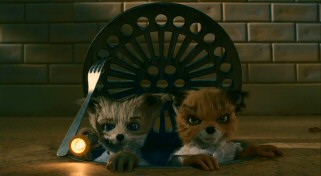 Kristofferson (voiced by Eric Chase Anderson) and Ash (Jason Schwartzman) put aside their differences and take it upon themselves to try to rescue Mr. Fox's tail.