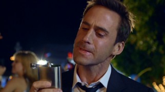 Mark (Joseph Fiennes) fights the urge to live up to the drunken part of his flashforward (the one where he was loaded, okay?). Unfortunately for us, alcohol doesn't make the character more compelling.