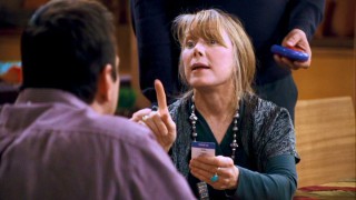 Brad's hippie mother Paula (Sissy Spacek) gives personal clues to the friend of her son's who is now her husband.