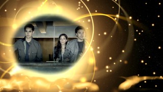 Film clips play within alien electricity on the Blu-ray's menu.