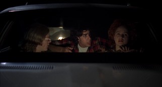 Representing the nerd demographic are intellectual Tony (Anthony Rapp), Mike (Adam Goldberg), and Cynthia (Marissa Ribisi), who for once join in on the partying.