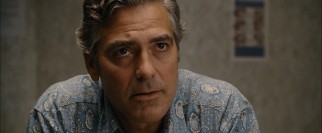 Matt King (George Clooney) receives the sad news that his longtime wife will not be recovering from her boating accident injuries.