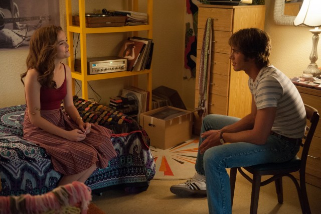 Jake (Blake Jenner) visits Beverly (Zoey Deutch) in her dorm room.