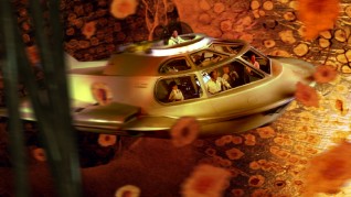 This golden shot serves as the Fantastic Voyage Blu-ray's main menu image.