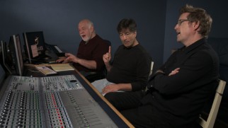 In "Dory's Theme", Bill Bernstein, Thomas Newman, and Andrew Stanton listen to cues from the score and comment upon them.