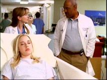 Meredith meets the hospital's Chief of Medicine (James Pickens, Jr.) in this deleted scene found in "Anatomy of a Pilot."