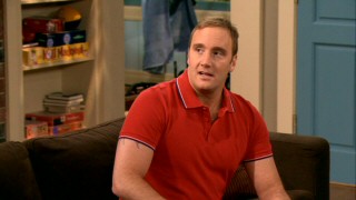 Those inclined to play a "Gary Unmarried" drinking game should be sure to include sightings of the box for board game Mall Madness and the legs of the giraffe on the right arm tattoo of Gary Brooks (Jay Mohr). This shot includes both. You're welcome.