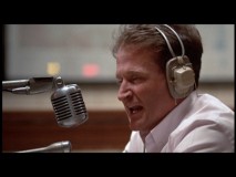 This is what Robin Williams looked like 18 years ago. What happened when his improvsational urges were set free? You can see at length in "Raw Monologues."