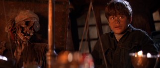 The asthmatic Mikey (Sean Astin) is embarrassed to have been discovered having a heart-to-heart with long-dead pirate One-Eyed Willy.