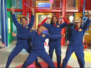 You can't very well have song-filled children's programming without the leads striking a pose.