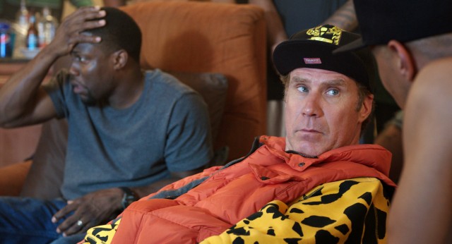 James King (Will Ferrell) loudly tries to fit in with a gang, to the bewilderment of Darnell (Kevin Hart).
