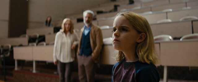 Mary (Mckenna Grace) wows everyone with her ability to solve advanced mathematics problems in "Gifted."
