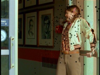 Oh no! Samantha gets attacked by cheesy visual effects!