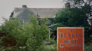 The Blu-ray's menu plays distant sounds over this fitting shot of Grey Gardens.
