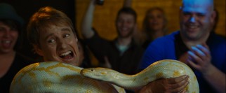 Only in the extended cut of "Hall Pass" can Rick (Owen Wilson) be seen playing with a snake at a bar.