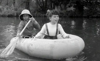 Inspired by the adventurers they watch on television, Mike and Rachel take a dinghy ride, destined for Africa or imminent danger, whatever comes first.