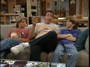 Tim recounts tank-riding in California to the Taylor boys.