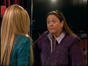 Camryn Manheim makes a welcome appearance on "Hannah Montana" as manager to Hannah's pop star rival, Mikayla.