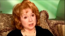 Actress Piper Laurie is among those interviewed for two new Disc 2 featurettes.