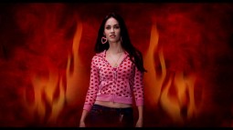 Jennifer struts her stuff with a scorching backdrop for the disc’s main menu.