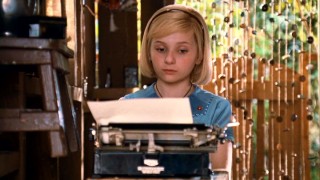 "Kit Kittredge: An American Girl" stars Abigail Breslin as the eponymous aspiring journalist of 1930s Cincinnati.