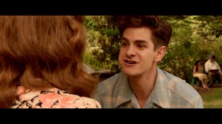 Desmond Doss (Andrew Garfield) talks with food in his mouth in this deleted picnic scene.